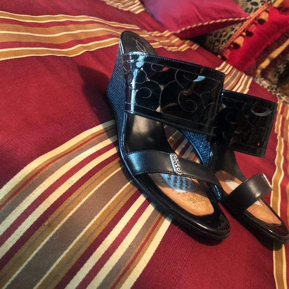 Brighton sandals - Picture 1 of 3